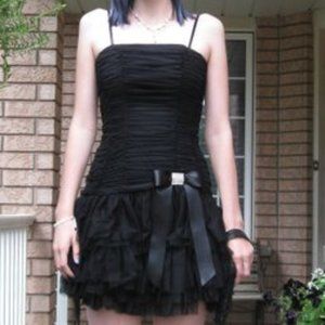 Laura Petites Graduation Dress / Cocktail Dress - Black - Size 3